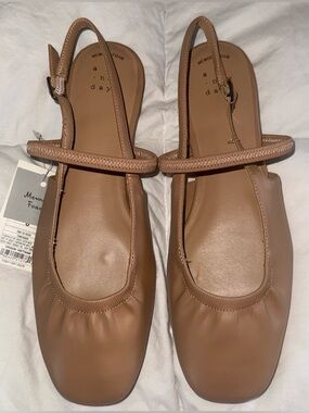 a new day Vada Tan Memory Foam Ballet Flat Adjustable Comfort Travel Shoes NEW